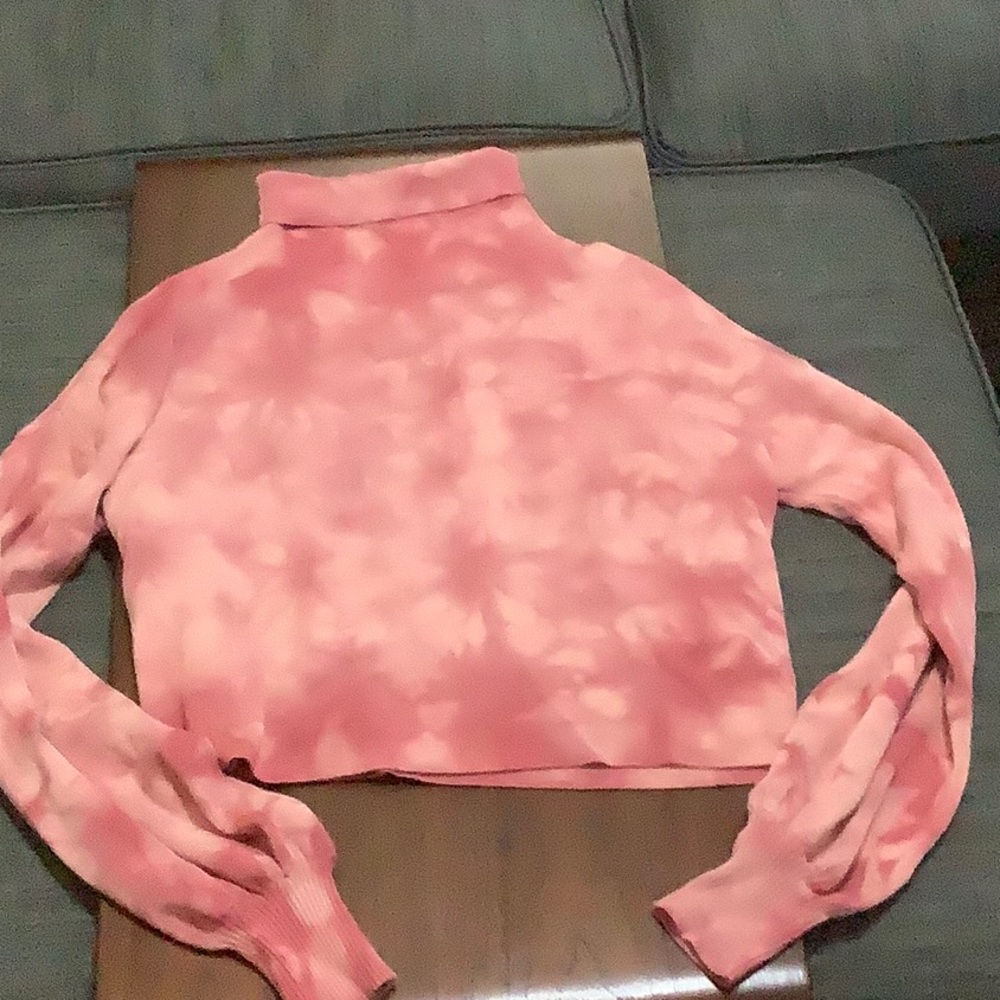 Size small, thin sweater with wide sleeves
